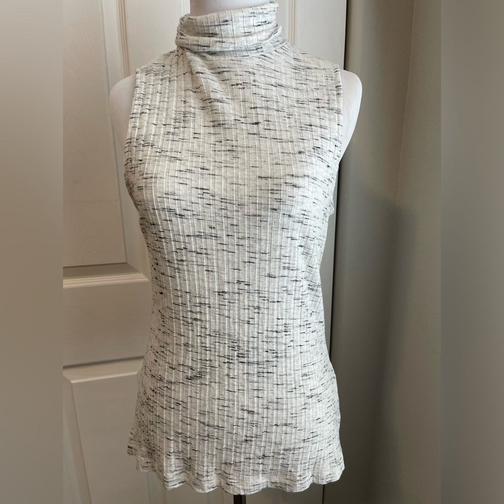 H&M Heathered white and Grey Turtle Neck Tank Top Medium